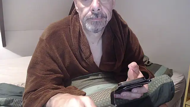 Snapshot of idiotpig66 chatting on March 2025 04:38:02 PM idiotpig66 online show from March 2025 04:38:02 PM