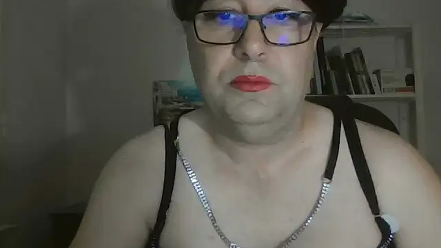 Snapshot of nataliacd chatting on September 2025 02:17:02 PM nataliacd online show from September 2025 02:17:02 PM