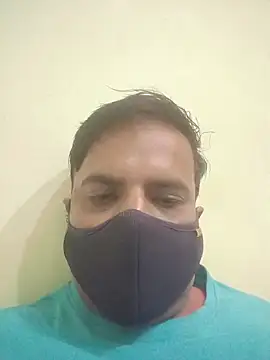 vardh033 online show from October 2025 05:23:02 PM