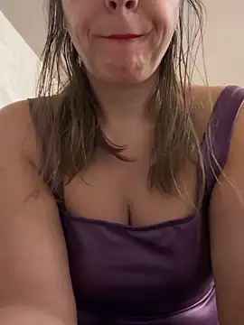 Snapshot of ladywithbigass chatting on October 2025 04:43:02 AM ladywithbigass online show from October 2025 04:43:02 AM