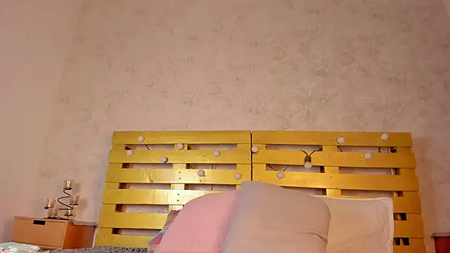 Snapshot of thalia888_ chatting on October 2025 07:12:02 PM thalia888 online show from October 2025 07:12:02 PM