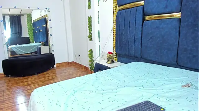 vyumekoper online show from September 2025 03:45:02 AM