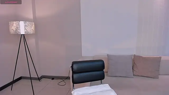 Snapshot of BonnyRose chatting on October 2025 07:22:01 PM BonnyRose online show from October 2025 07:22:01 PM