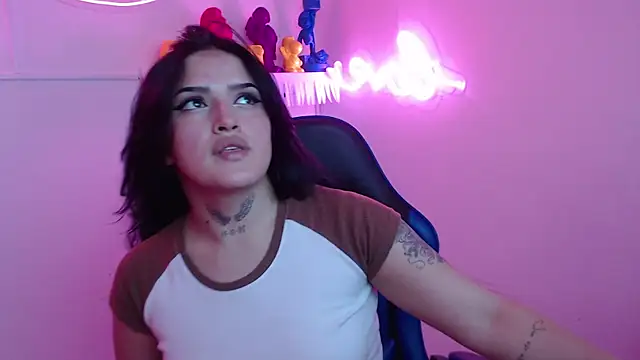 sari belle online show from October 2025 09:33:01 PM