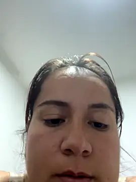 Leonis 0 online show from September 2025 02:15:02 AM