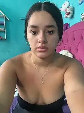 Luciaparker03 online show from October 2025 03:21:02 PM