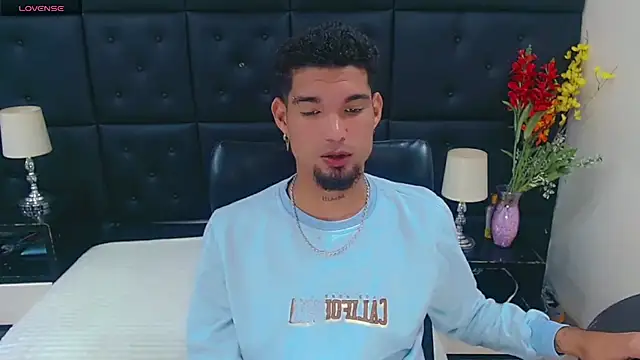 StivBigCock online show from September 2025 03:17:02 AM