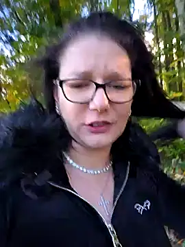 Snapshot of Swiss_Lady chatting on October 2025 02:35:01 PM Swiss Lady online show from October 2025 02:35:01 PM