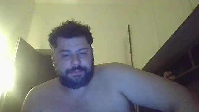 giuseppelovisi85 online show from October 2025 05:35:02 AM