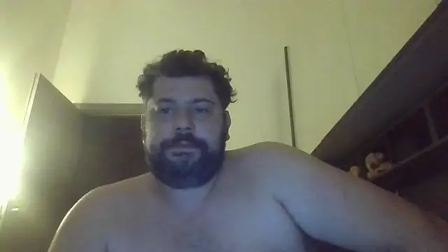 giuseppelovisi85 online show from October 2025 09:00:02 PM