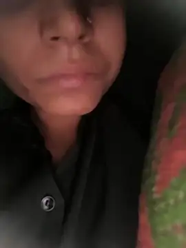 Snapshot of Antique-stickchart-couple chatting on September 2025 09:46:01 AM Antique-stickchart-couple online show from September 2025 09:46:01 AM