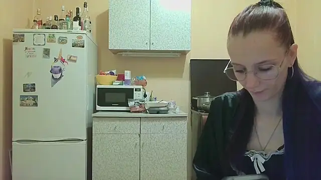 Lucy Divine online show from September 2025 10:26:02 PM