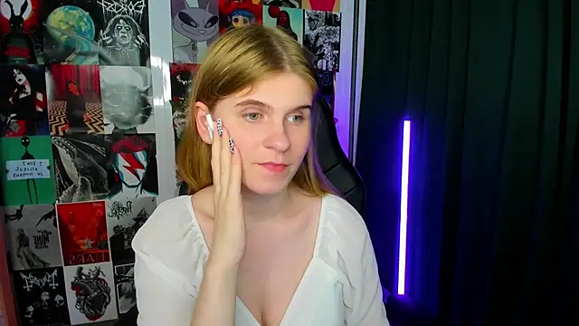 Remilia gin online show from September 2025 08:39:02 AM