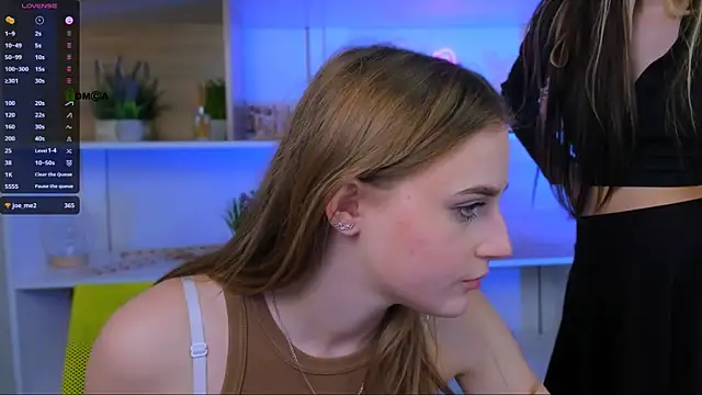 aria moo online show from September 2025 10:09:02 PM