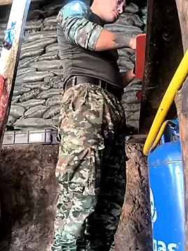 lamejorpene online show from September 2025 03:38:01 PM