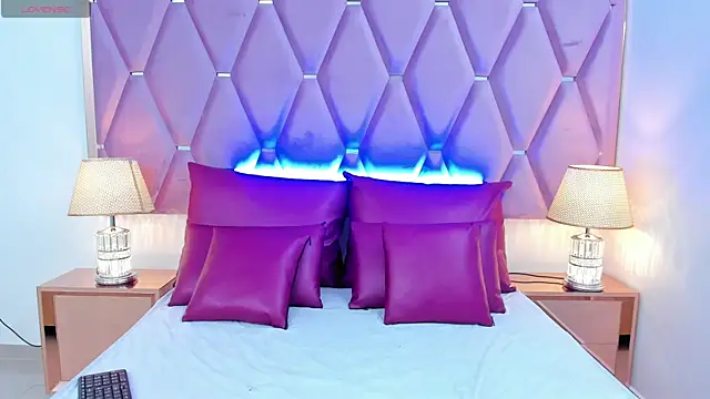 MaskedGirl  online show from November 2025 12:16:01 PM