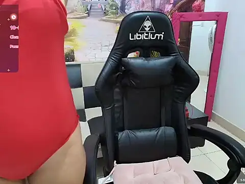 ashly 20horny online show from October 2025 06:21:01 PM