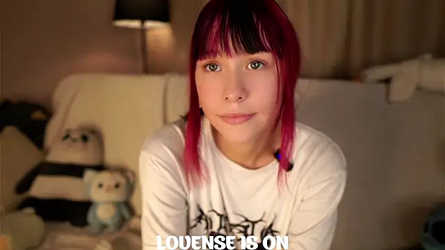 Snapshot of BritniBers chatting on October 2025 10:56:02 AM BritniBers online show from October 2025 10:56:02 AM