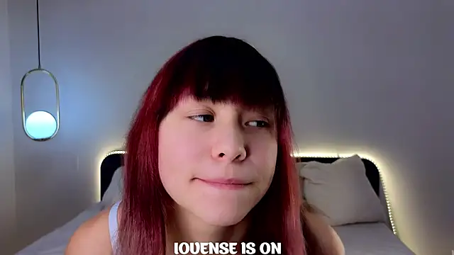 Snapshot of BritniBers chatting on October 2025 10:34:02 AM BritniBers online show from October 2025 10:34:02 AM