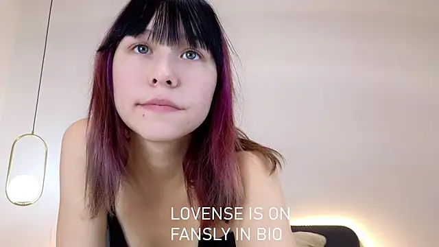 Snapshot of BritniBers chatting on October 2025 11:14:02 AM BritniBers online show from October 2025 11:14:02 AM