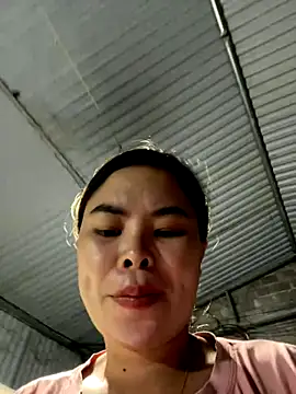 han-cute online show from October 2025 02:23:02 PM