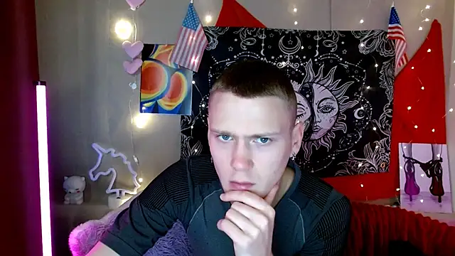 Xavier Night81 online show from October 2025 07:20:02 AM