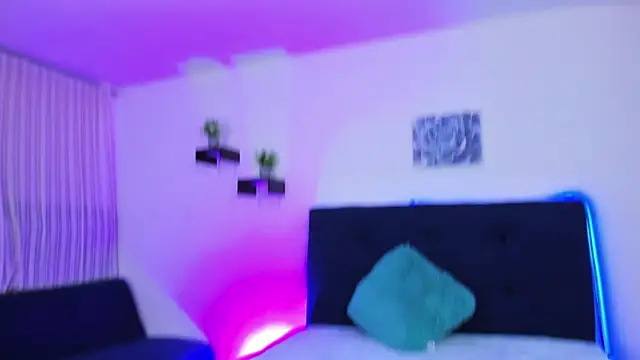 EimmyCruz mc online show from September 2025 05:40:02 PM