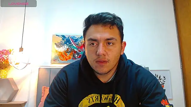 Snapshot of Natsu_32 chatting on November 2025 10:59:02 PM Natsu 32 online show from November 2025 10:59:02 PM