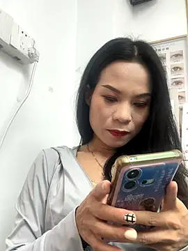 Snapshot of Baby-mmm chatting on October 2025 07:12:02 AM Baby-mmm online show from October 2025 07:12:02 AM