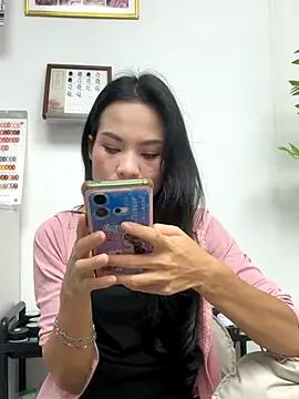 Snapshot of Baby-mmm chatting on November 2025 01:56:02 PM Baby-mmm online show from November 2025 01:56:02 PM