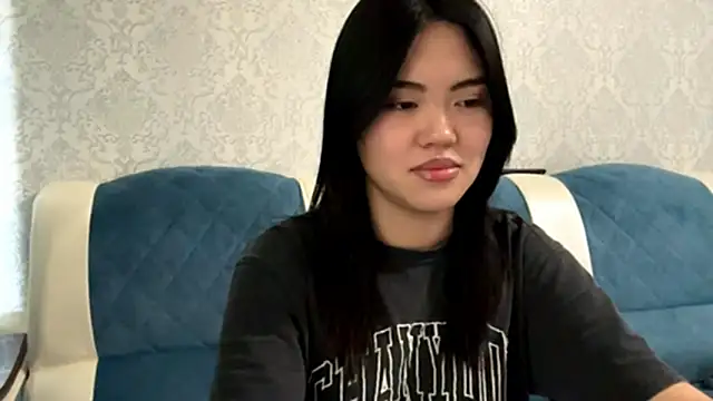 MIMIMary online show from September 2025 10:05:02 AM