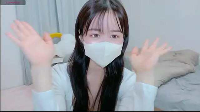 Snapshot of Anne_Anne_chan chatting on November 2025 11:31:02 AM Anne Anne chan online show from November 2025 11:31:02 AM