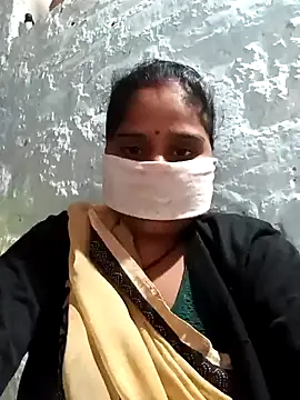 Snapshot of Sheema_tyagi chatting on October 2025 07:12:02 AM Sheema tyagi online show from October 2025 07:12:02 AM