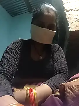 Snapshot of Sheema_tyagi chatting on November 2025 08:41:02 PM Sheema tyagi online show from November 2025 08:41:02 PM