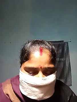 Snapshot of Sheema_tyagi chatting on November 2025 08:44:01 PM Sheema tyagi online show from November 2025 08:44:01 PM