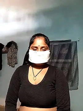 Snapshot of Sheema_tyagi chatting on December 2025 06:41:01 AM Sheema tyagi online show from December 2025 06:41:01 AM