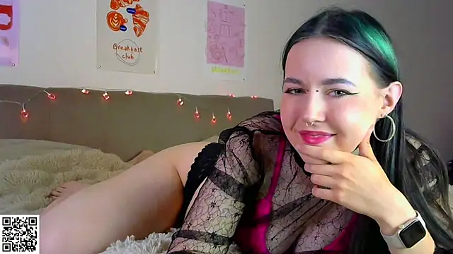 Snapshot of serenaxxxxx chatting on September 2025 06:35:02 AM serenaxxxxx online show from September 2025 06:35:02 AM