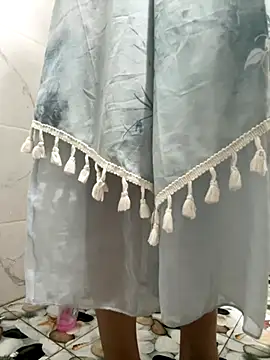 Snapshot of tran_my chatting on October 2025 05:55:02 PM tran my online show from October 2025 05:55:02 PM