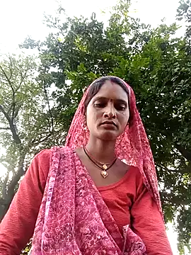 Riya Raj90 online show from September 2025 10:28:01 AM