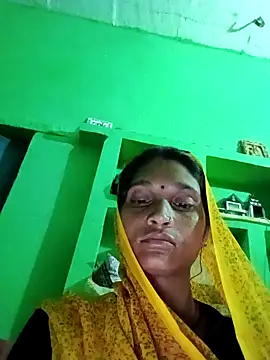 Riya Raj90 online show from September 2025 10:43:02 PM
