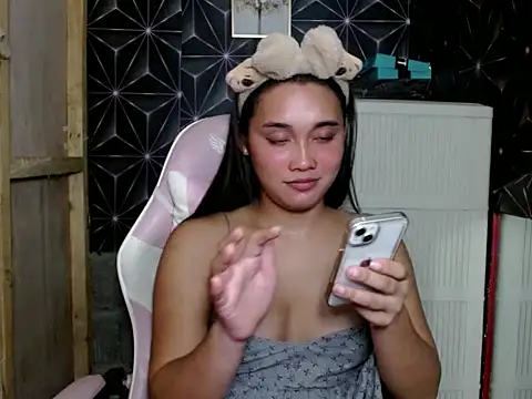 Snapshot of asian_cumstarrhian chatting on September 2025 03:52:02 AM asian cumstarrhian online show from September 2025 03:52:02 AM