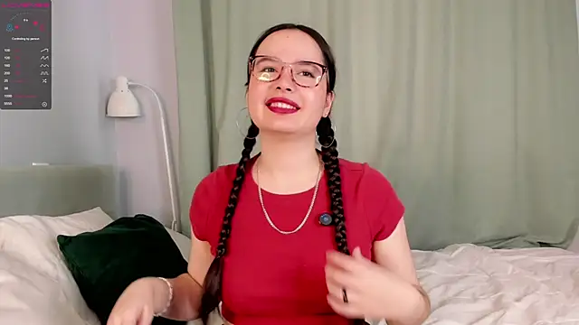 WildaBisom online show from October 2025 02:41:02 AM