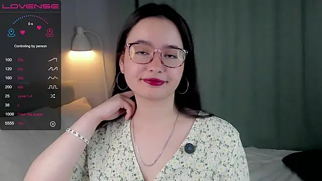 WildaBisom online show from October 2025 01:28:01 AM