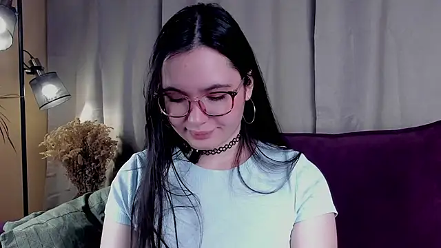 WildaBisom online show from November 2025 03:05:02 AM