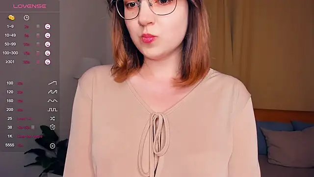 BrunaPytko online show from September 2025 07:14:02 PM