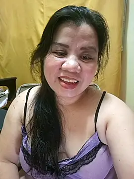 hotlyn45 online show from October 2025 12:17:02 PM