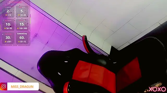 Ana sophia  online show from September 2025 11:26:01 AM