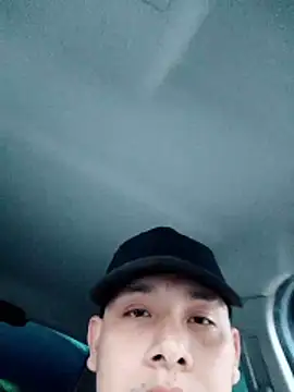 Snapshot of DarkLoverVI chatting on November 2025 11:04:02 PM DarkLoverVI online show from November 2025 11:04:02 PM