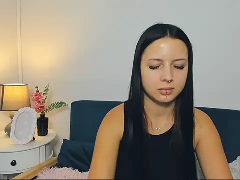 Snapshot of TaliaAdorable chatting on October 2025 12:25:01 PM TaliaAdorable online show from October 2025 12:25:01 PM