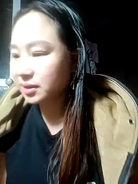 Snapshot of suki-lady chatting on November 2025 04:18:02 PM suki-lady online show from November 2025 04:18:02 PM